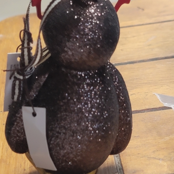 Henri bendel Penguin Christmas ornament - Picture 2 of 2